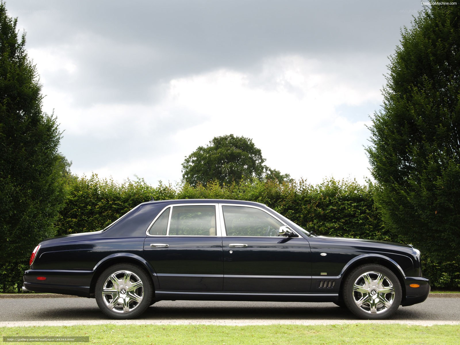 dark blue bentley sedan