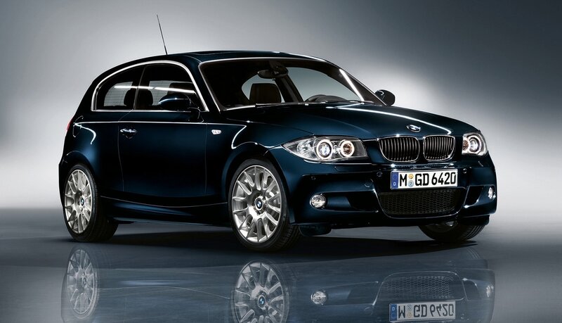 dark blue bmw 1-series car