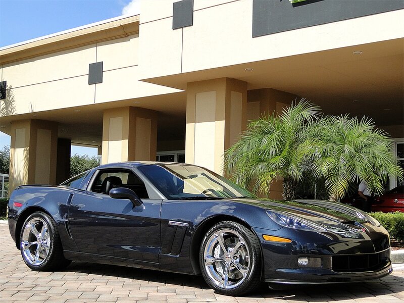 Dark Blue Corvette