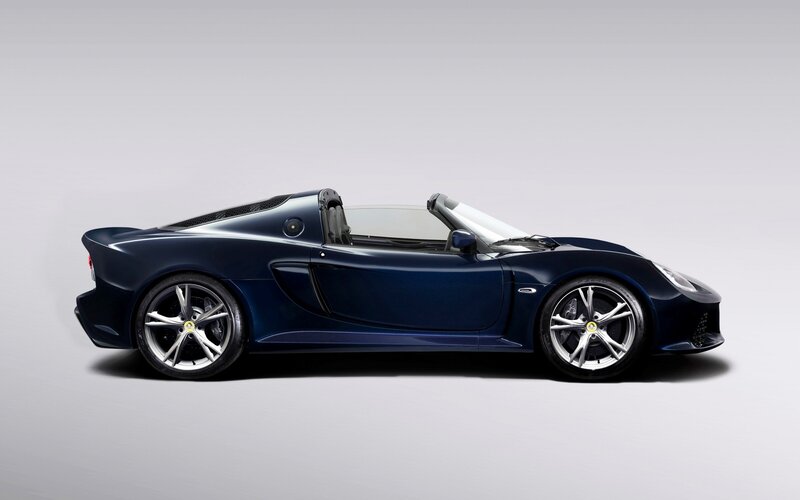 Dark Blue Sports Car — Neutral