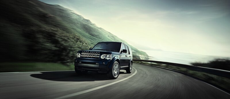 Dark Blue SUV — Dynamic