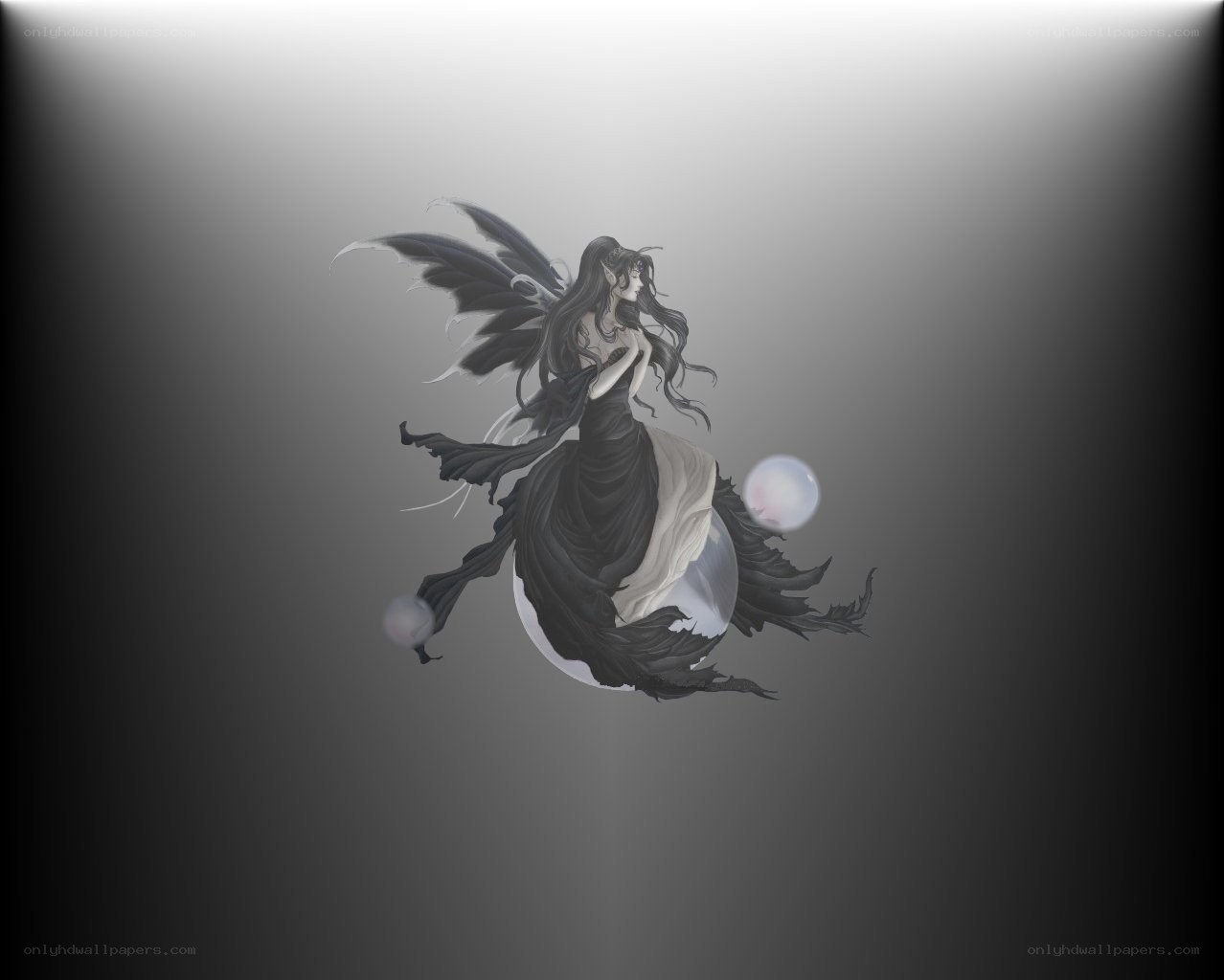 dark fairy with black wings