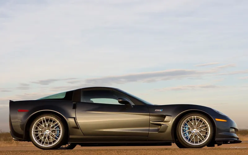 dark gray corvette sports car