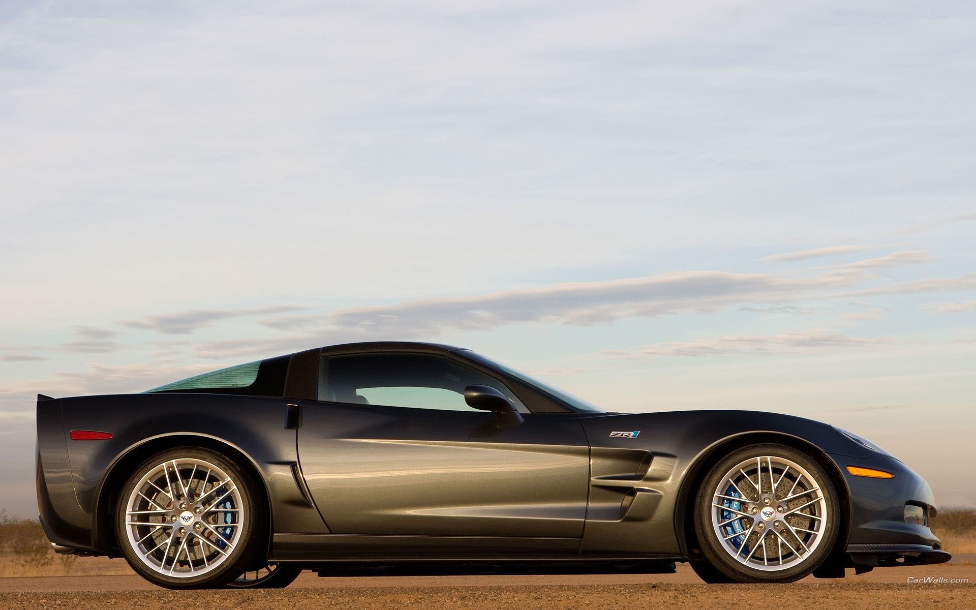 dark gray corvette sports car