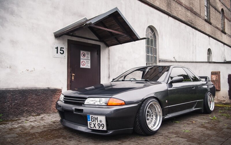 Dark Gray Coupe Car — Calm, Photograph