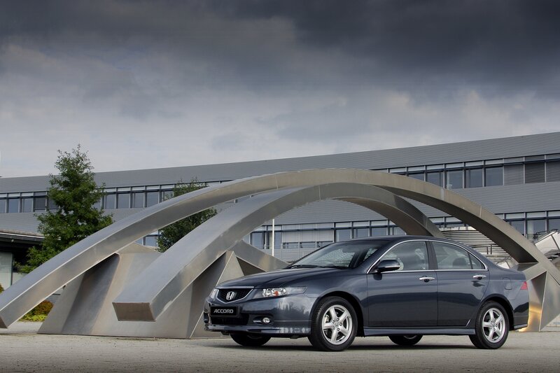 Dark gray Honda Accord sedan