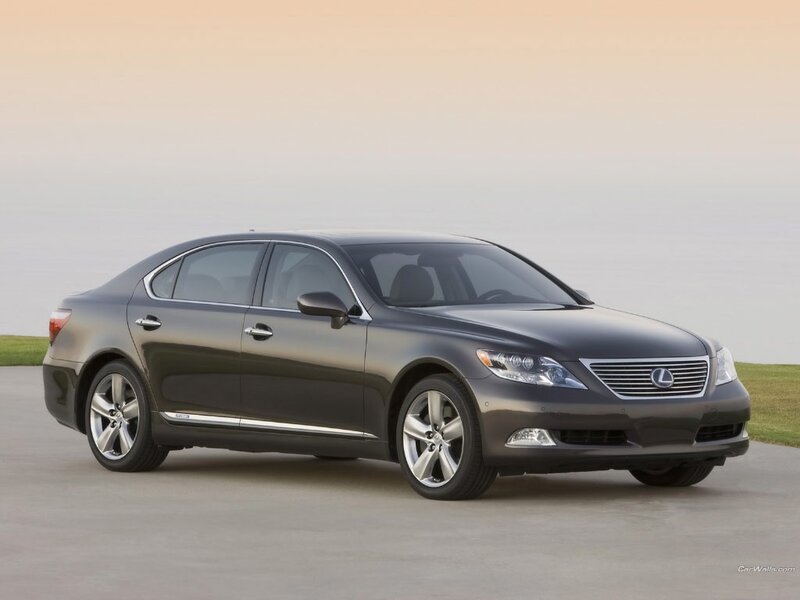 dark gray lexus sedan