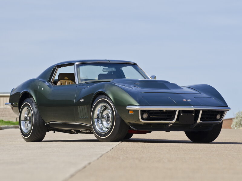 Dark Green Corvette — Calm