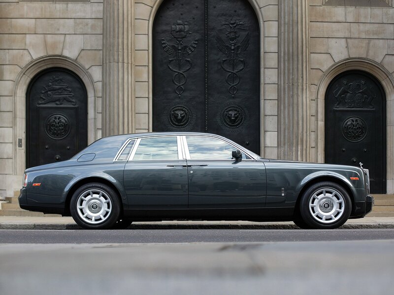 Dark Green Rolls-Royce — Gray