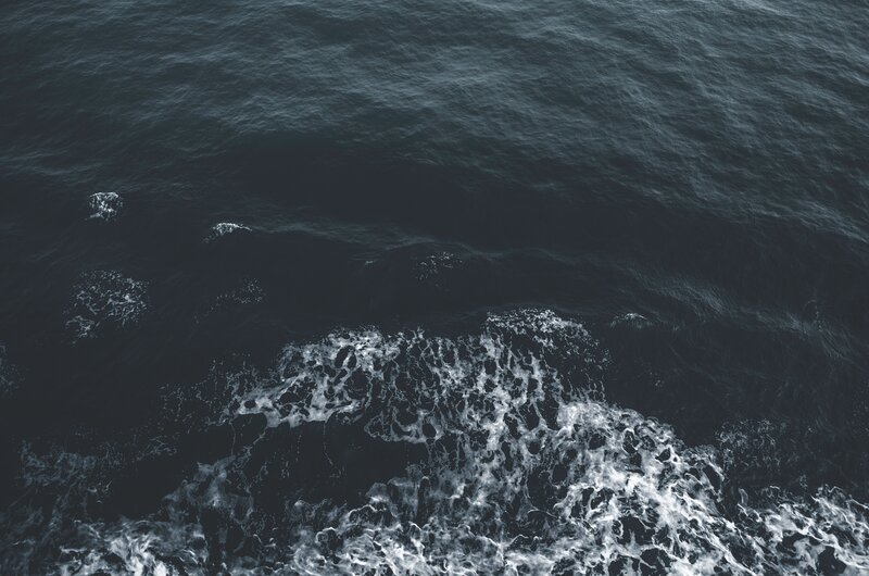 Dark Ocean Waves — Black, Calm