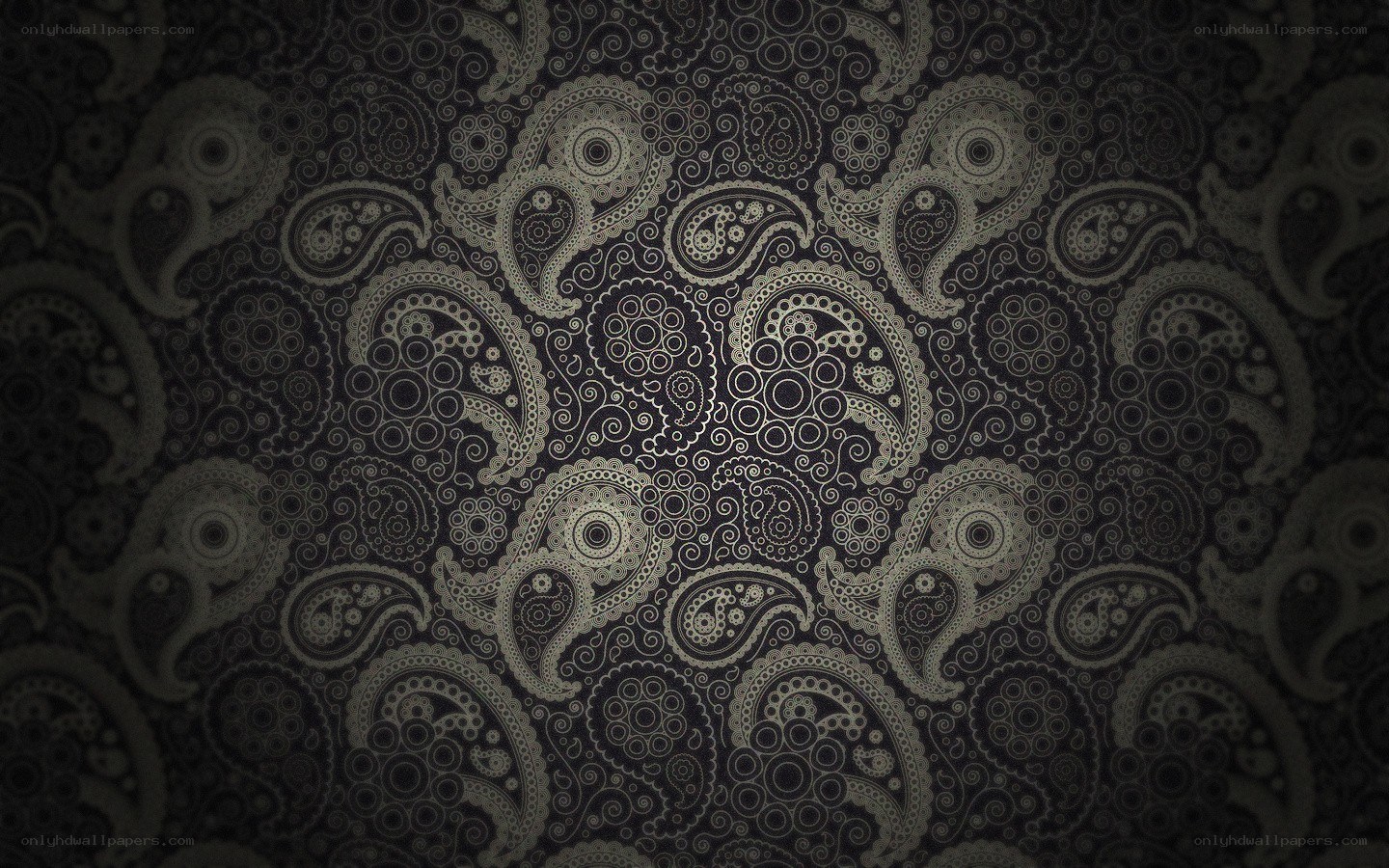 dark paisley pattern wallpaper