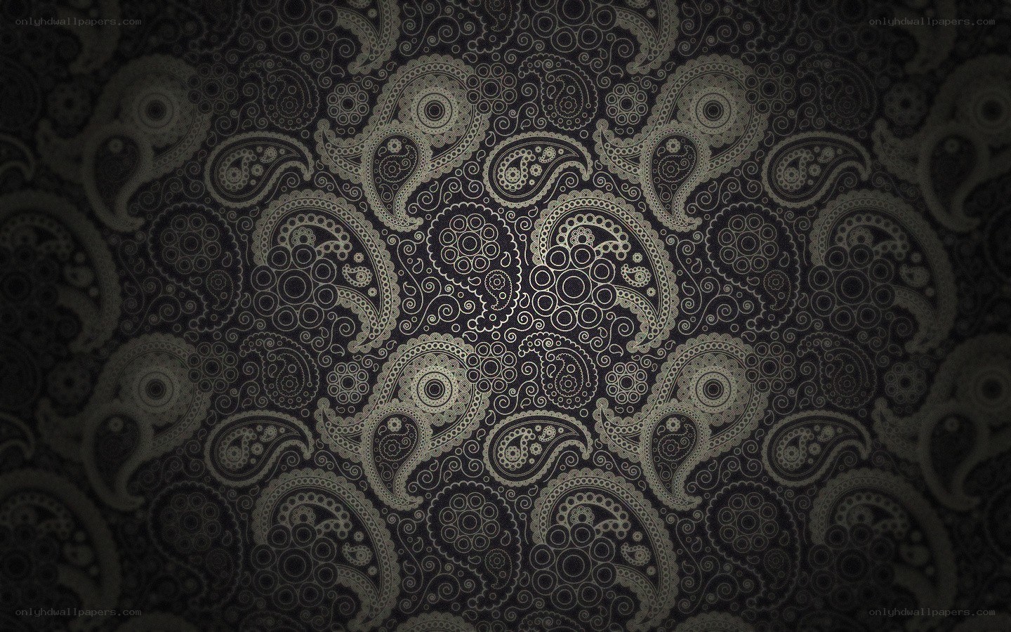 dark paisley pattern wallpaper