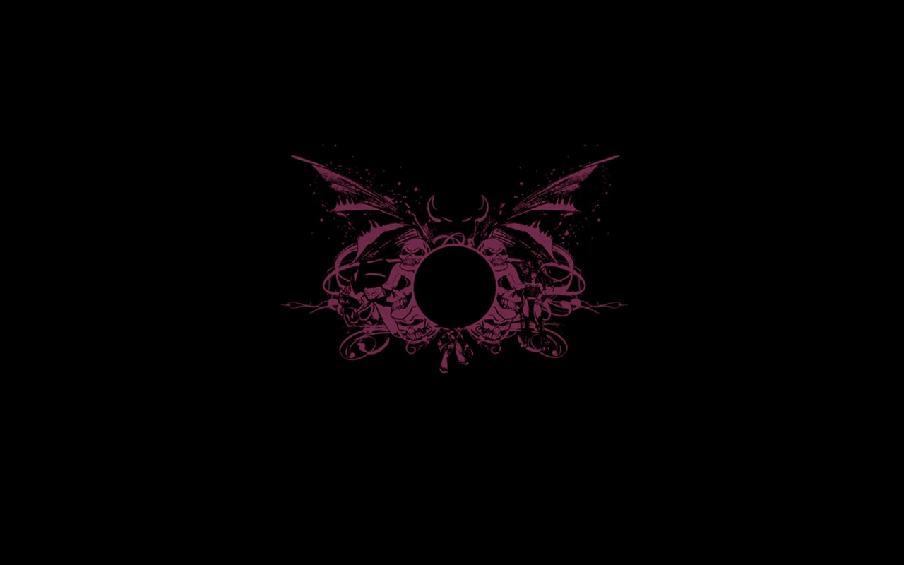 dark skull and wings design