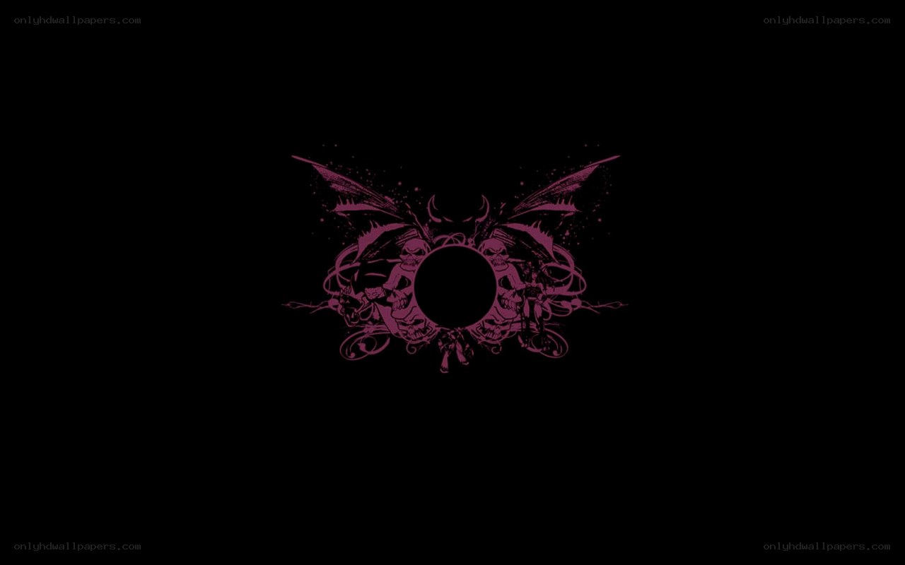 dark skull and wings design