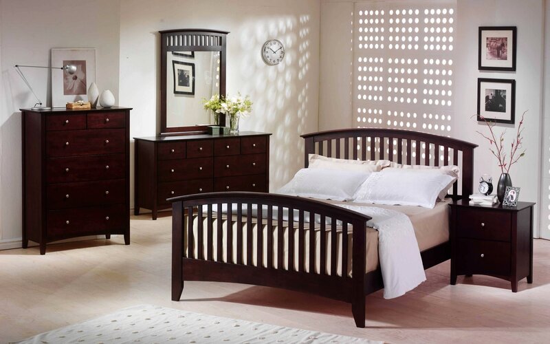 dark wood bedroom furniture set