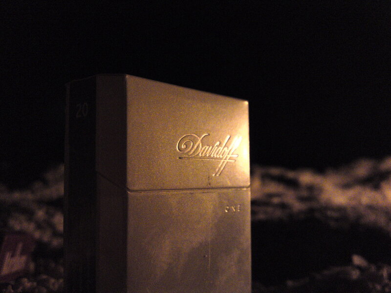 Davidoff Cigarette Pack — Black