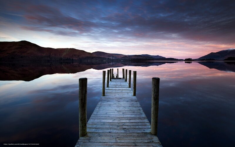 Dawn at the lake pier