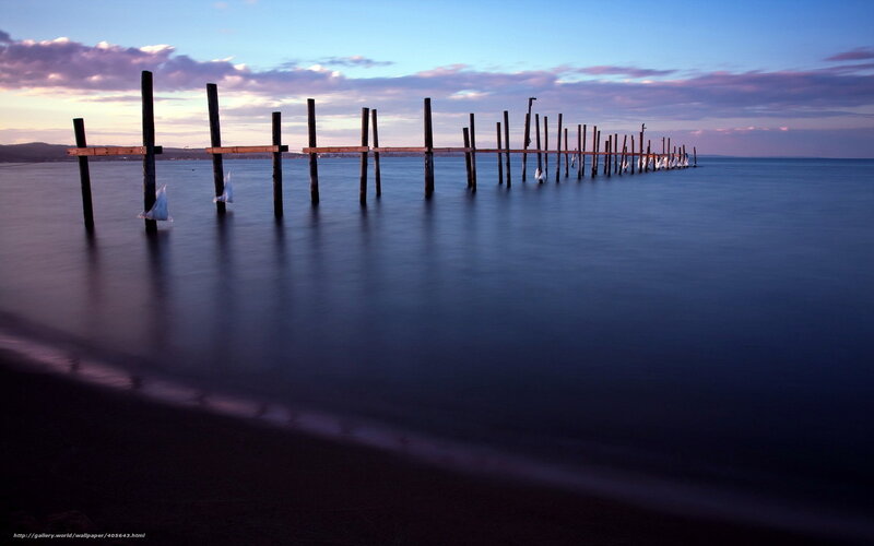 Dawn at the old pier
