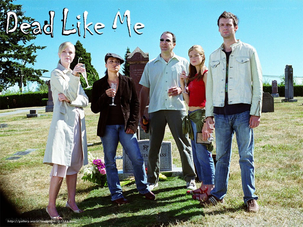 Dead Like Me cast in cemetery