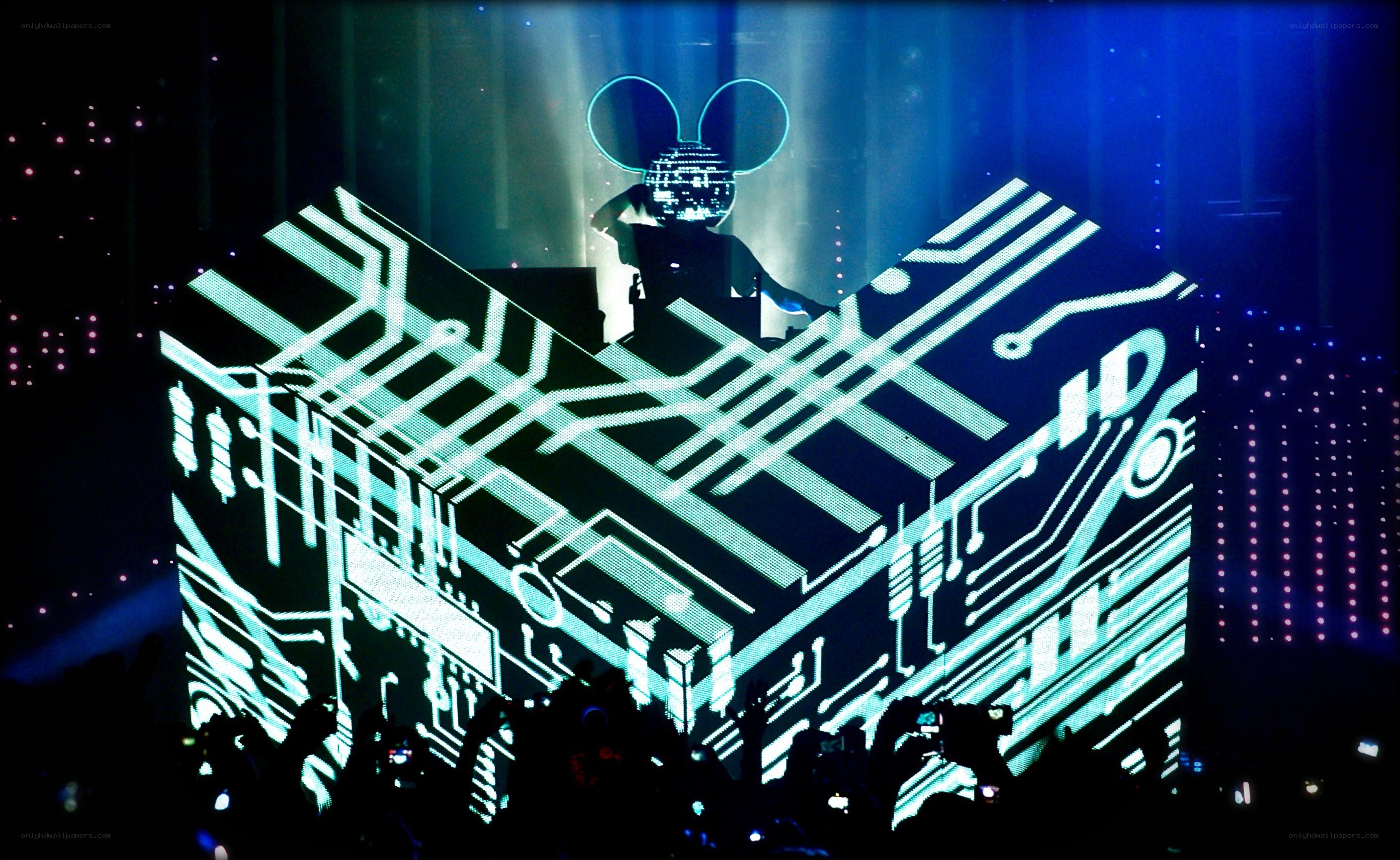 Deadmau5 concert stage