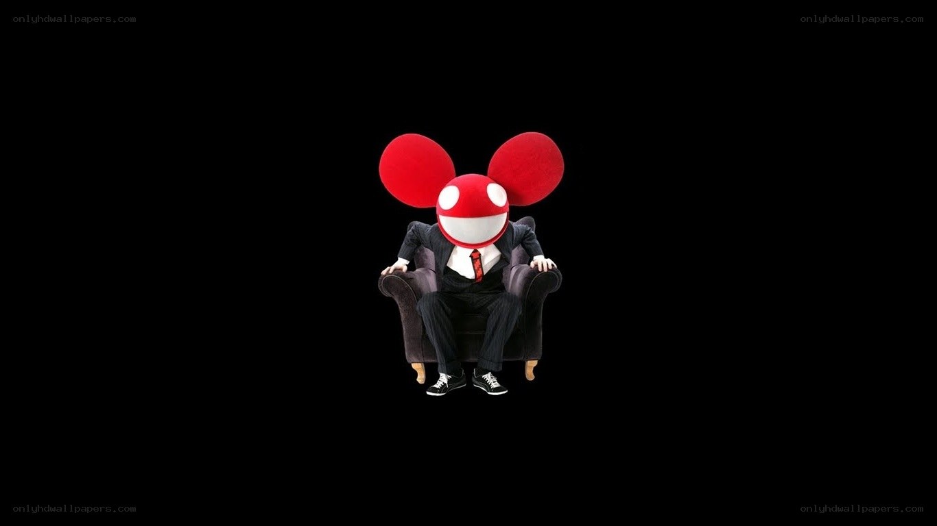 Deadmau5 in a chair