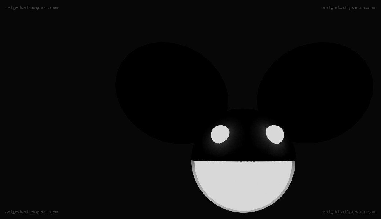 Deadmau5 logo on black