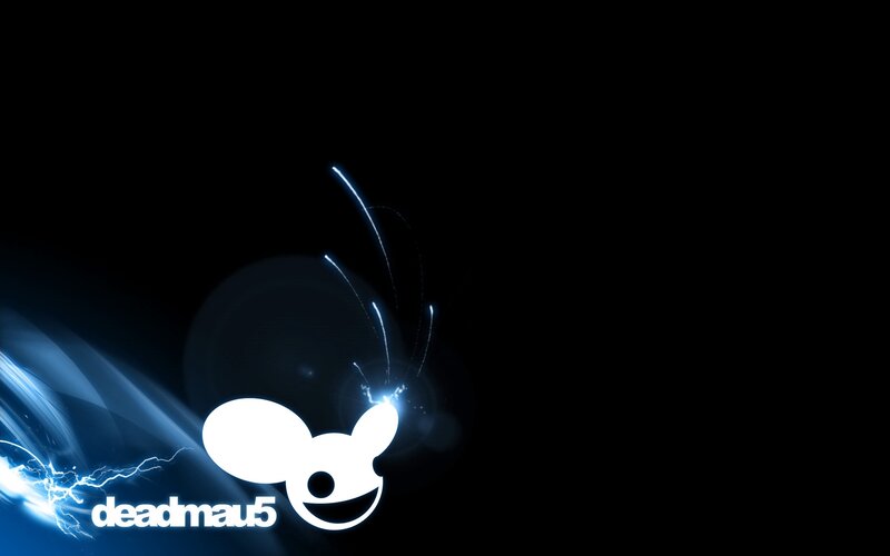 Deadmau5 logo with blue light effects