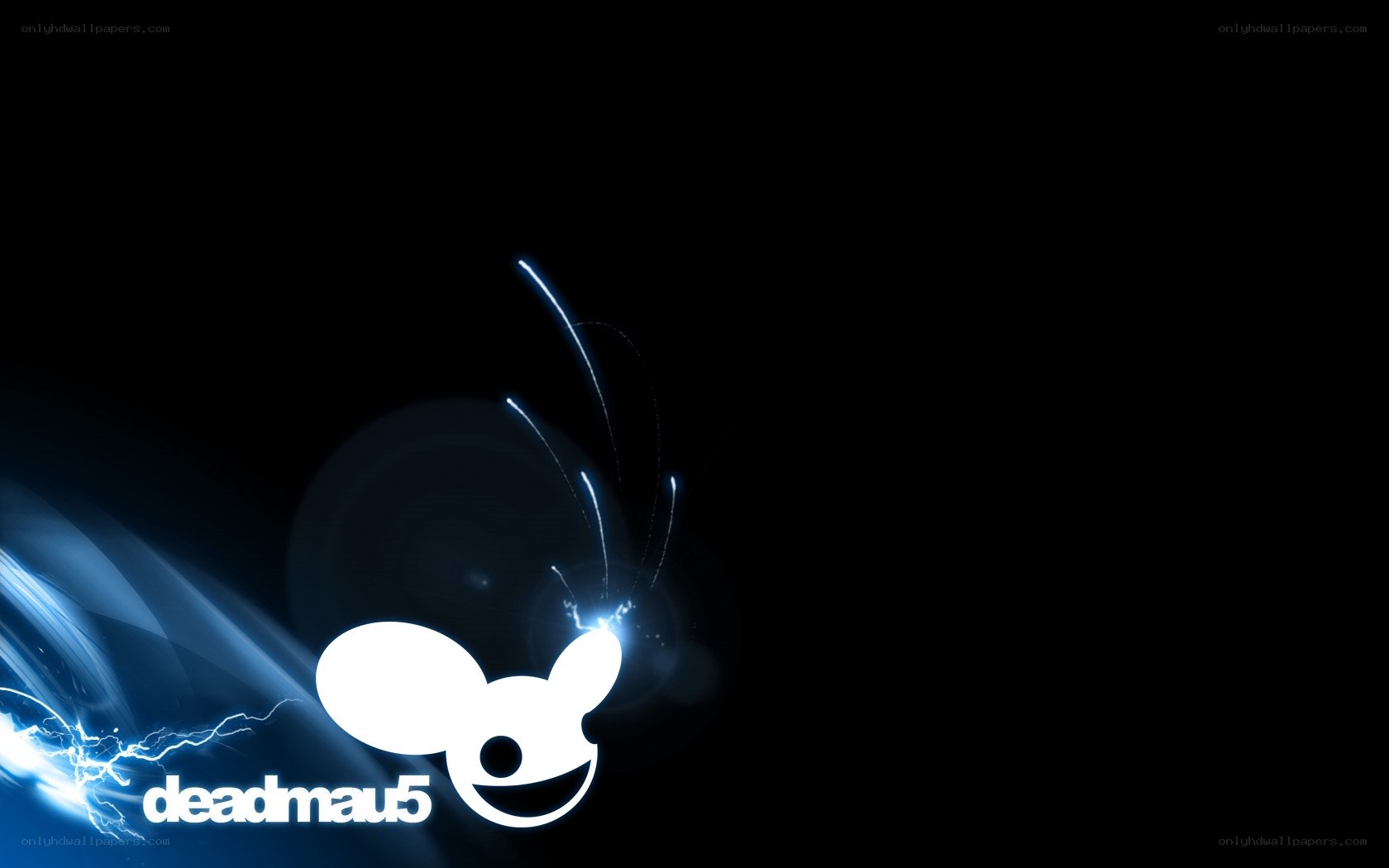 Deadmau5 logo with blue light effects