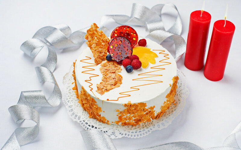 Decorated Cake with Fruit