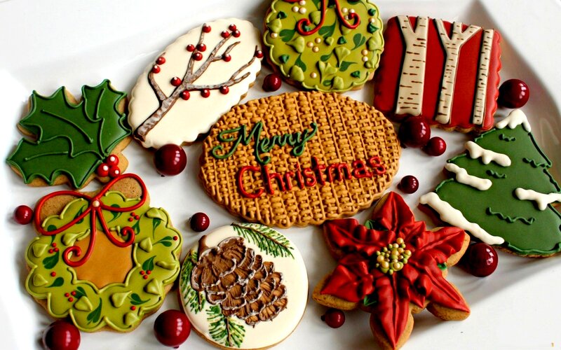 Decorated Christmas Cookies — Green, Festive