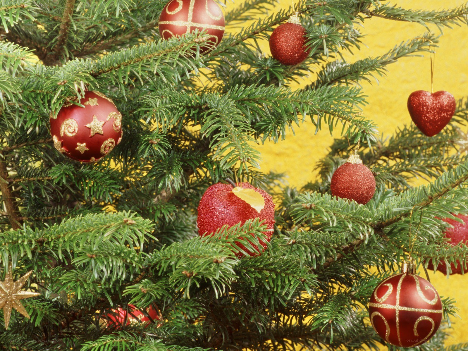 Decorated Christmas tree close-up