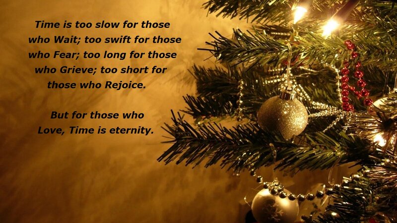 Decorated Christmas Tree — Gold, Warm