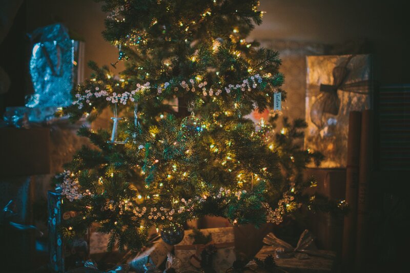 Decorated Christmas Tree — Green, Cozy, Night, Photograph, Gifts, Lights