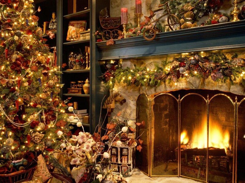 Decorated Christmas Tree — Green, Cozy, Winter, Photograph, Fireplace, Garland