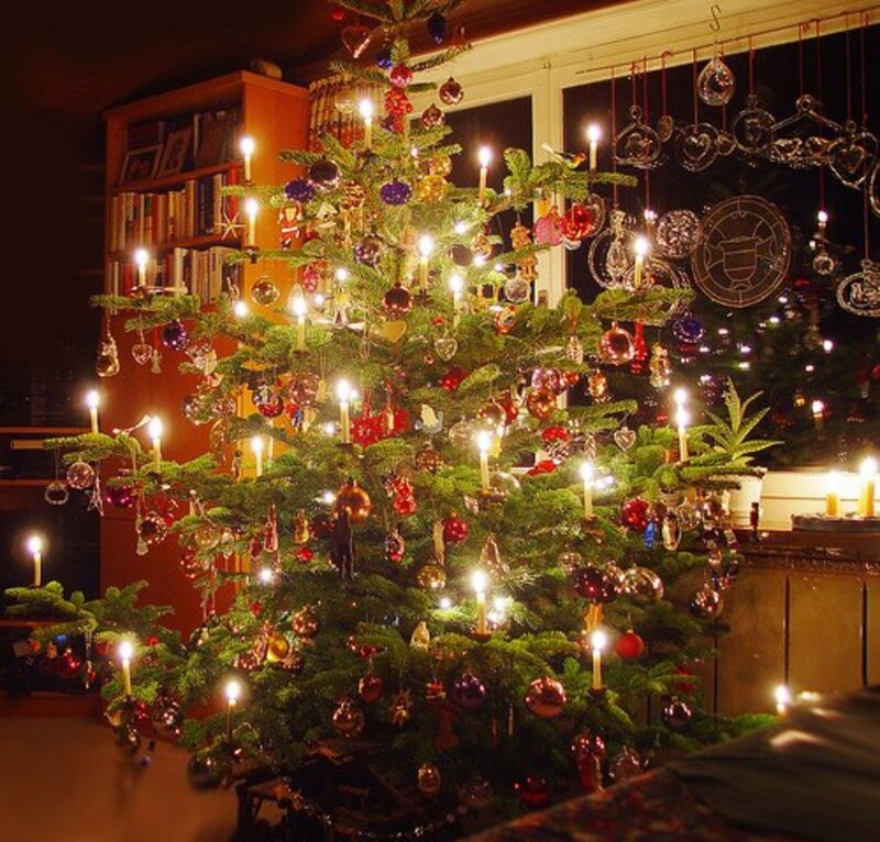 Decorated Christmas Tree — Green, Festive, Night, Photograph, Candles, Ornaments