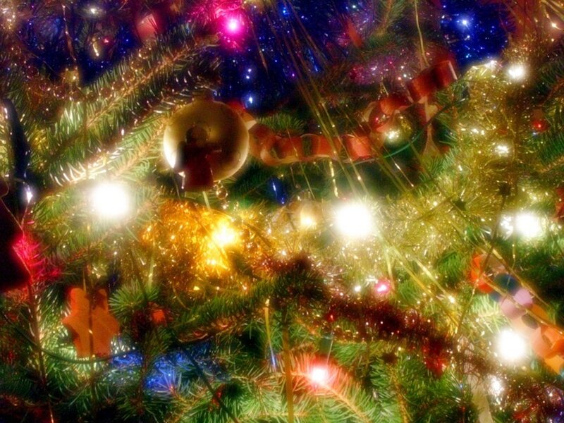 Decorated Christmas Tree — Green, Festive, Night, Photograph, Lights, Ornaments, Tinsel