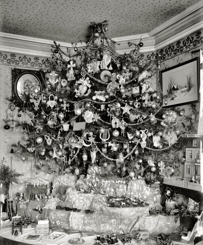 Decorated Christmas tree in living room