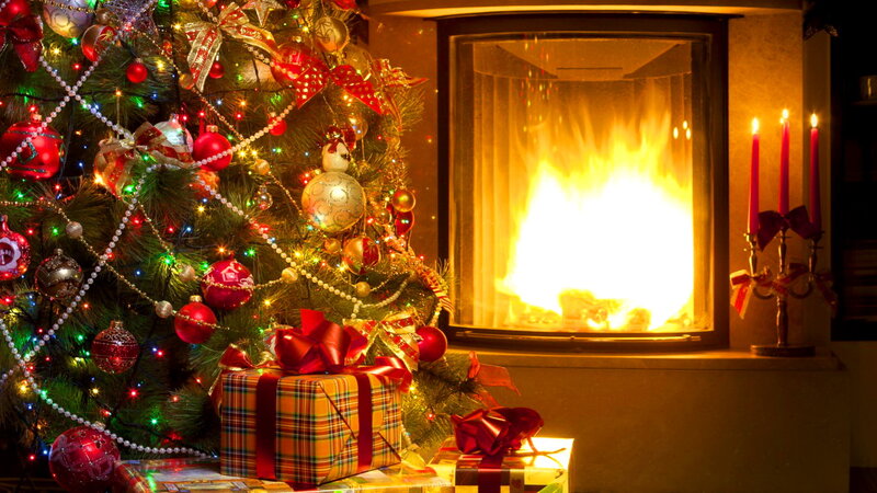 Decorated Christmas Tree — Red, Cozy, Winter, Photograph