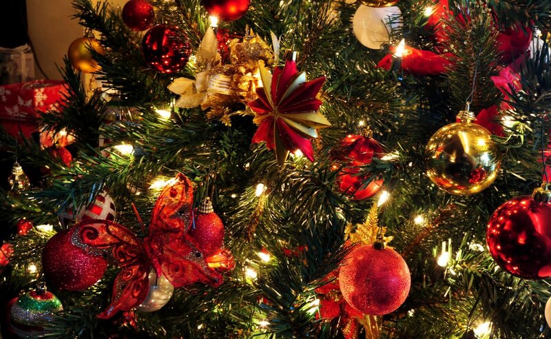 Decorated Christmas Tree — Red, Festive, Night, Photograph, Ornaments, Lights, Baubles