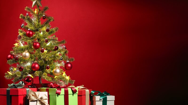 Decorated Christmas Tree — Red, Festive, Winter, Photograph, Gift Boxes, Ornaments