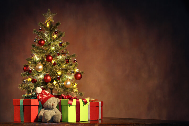 Decorated Christmas Tree — Red, Festive, Winter, Photograph, Gifts, Teddy Bear