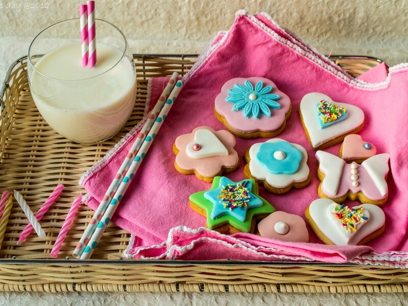 Decorated Cookies on Tray — Pink, Sweet