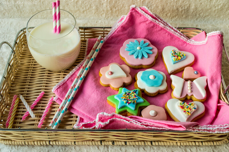 Decorated Cookies on Tray — Pink