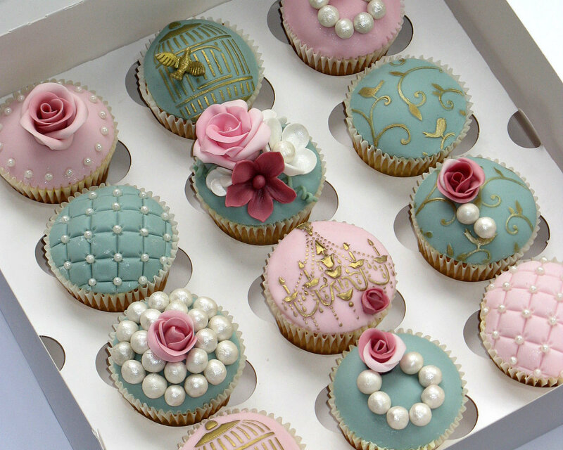 Decorated Cupcakes in Box — Pink, Elegant
