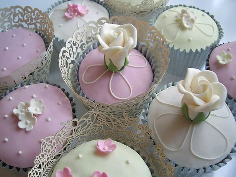 Decorated Cupcakes — Pink, Elegant