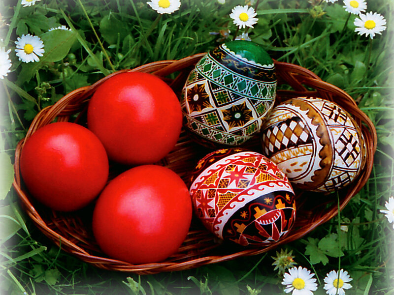 Decorated Easter eggs in a basket
