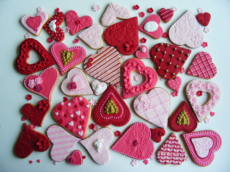 Decorated Heart-shaped Cookies — Pink
