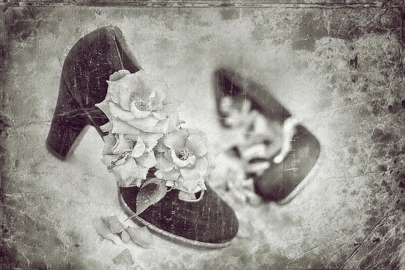 Decorated High-heeled Shoes