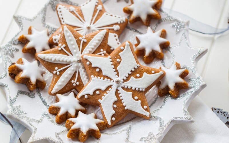 Decorated Star-shaped Cookies
