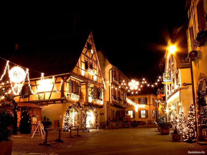 Decorated Street at Night — Yellow, Festive